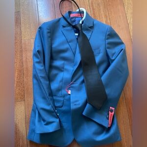 Boys formal suit and tie NWT